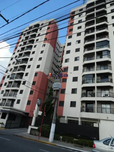 Apartamento à venda no Centro de Suzano-SP: 2 quartos, 1 suíte, 2 salas, 2 banheiros, 1 va