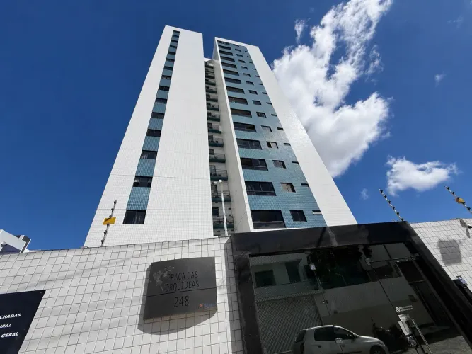 APARTAMENTO À VENDA NO PRAÇA DAS ORQUÍDEAS CARUARU