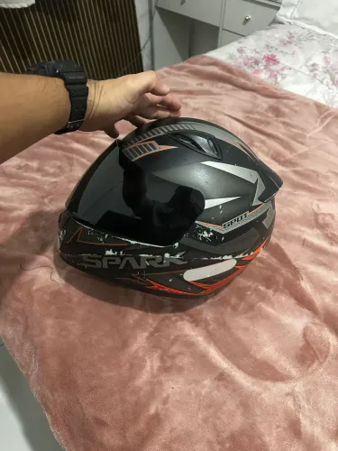 Capacete tamanho 58