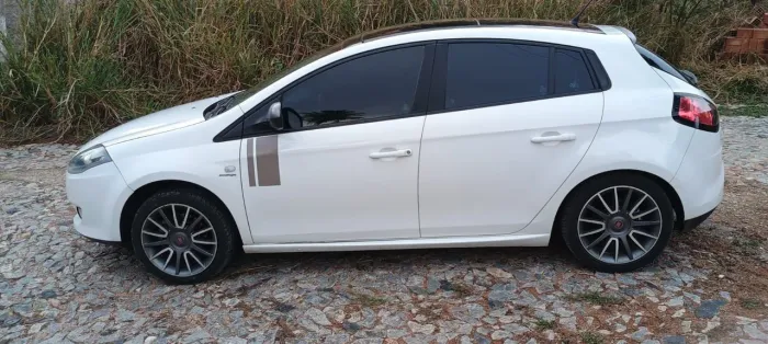 Fiat Bravo Sporting 1.8 Dualogic Flex 16V 5P 2013