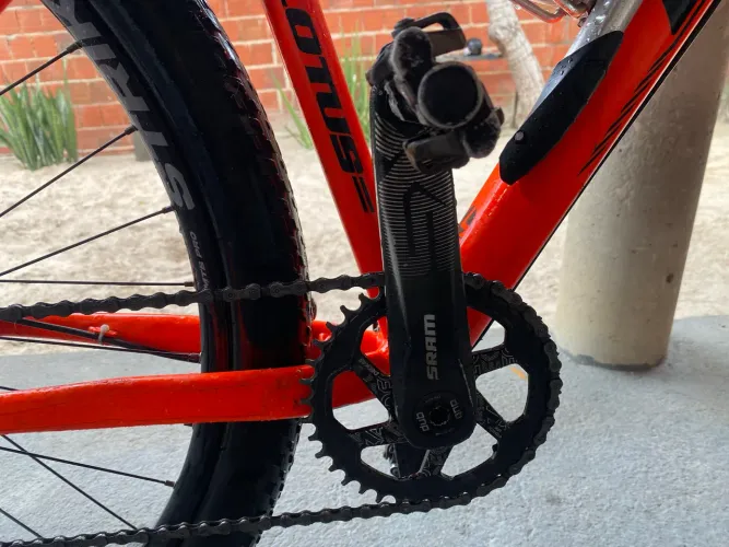  Bike 17,kit sram sx,freio mt 200,suspensão sx ar óleo,aro 29 strike vazan,cubo tanke 