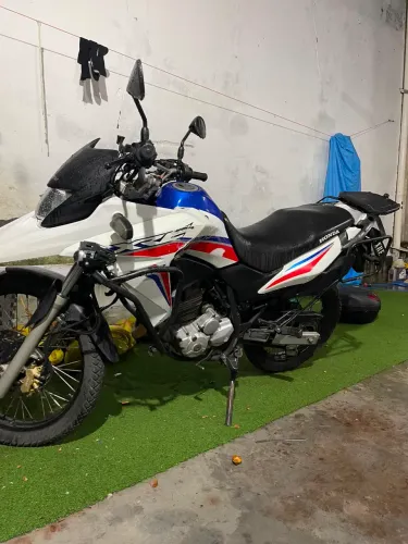 XRE 300 2018 rally com abs