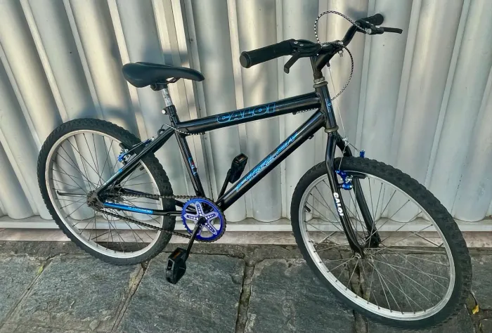 Bicicleta aro 24 semi nova