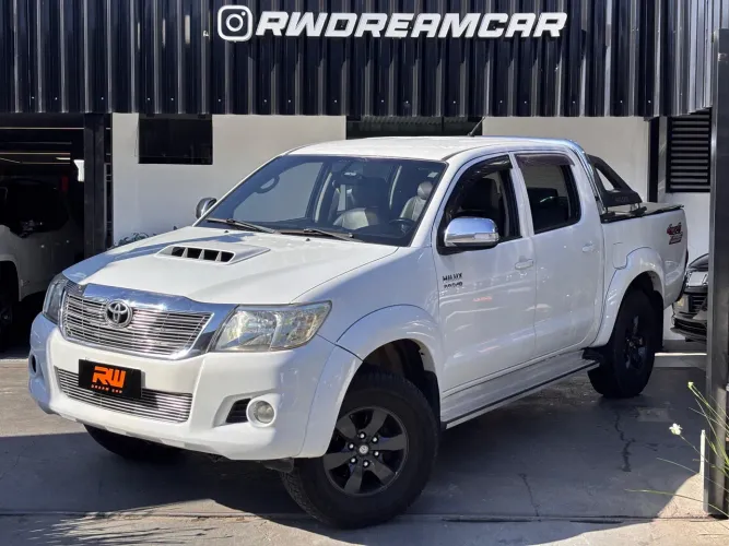 Toyota Hilux CD SRV D4-d 4X2 3.0 163cv TDI Dies 2012