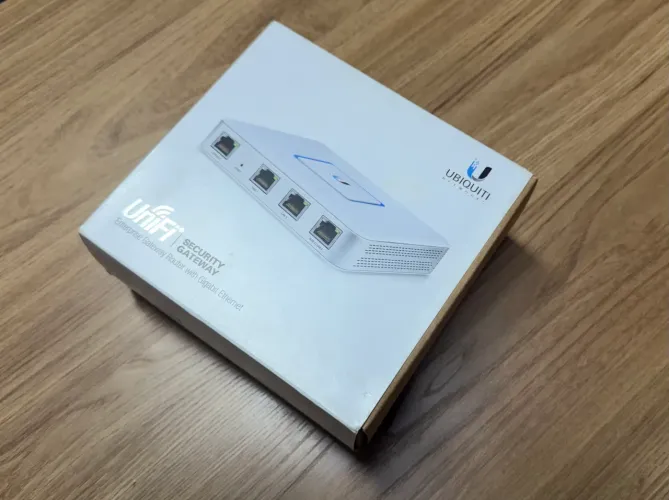 Roteador Ubiquiti Unifi Security Gateway Completo 