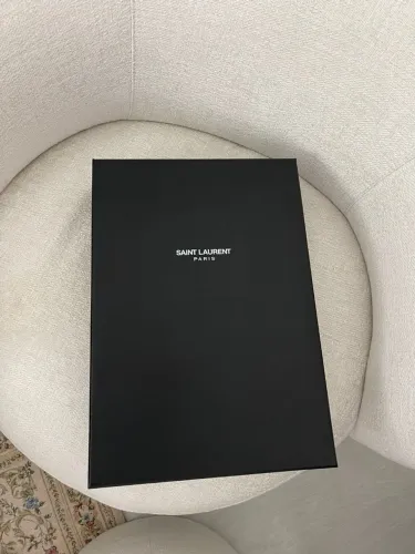 Caixa Yves Saint Laurent