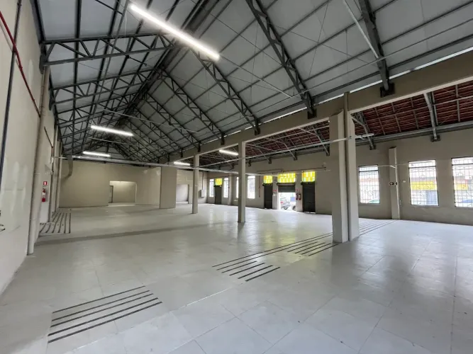 Imóvel para aluguel tem 1104 metros quadrados em Centro - Rio Grande - RS