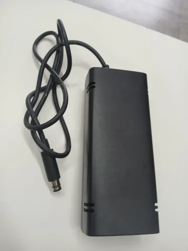 Fonte original  do Xbox super slim
