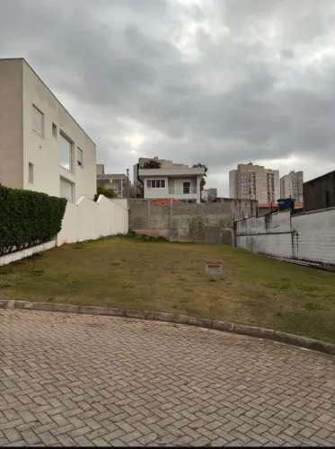 OPORTUNIDADE. Terreno à venda em condomínio no LORIAN Vila São Francisco, Osasco