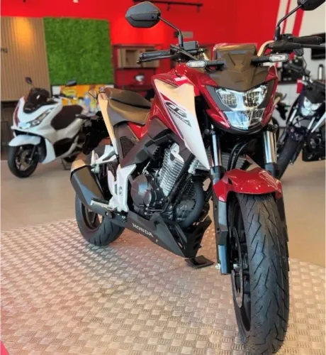 CB TWISTER 300- PTONTA ENTREGA