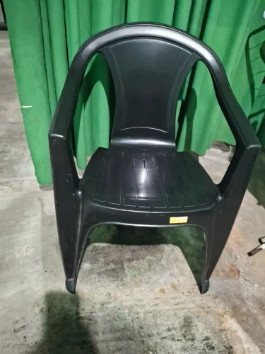 Vendo jogo c/ 4 cadeiras motivo mudança de estado