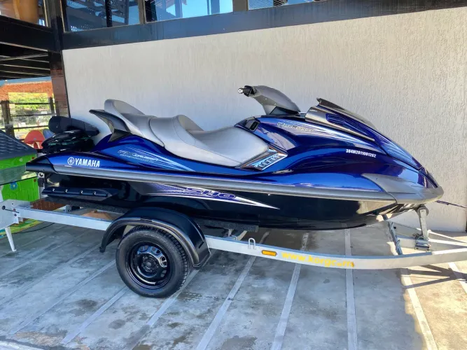 Jet ski Yamaha FX cruiser SHO único dono 200 horas somente
