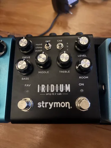 Iridium Strymon (Simulador de Amp)