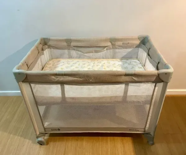 Berço portátil Mini Play Safety 1st + Colchão