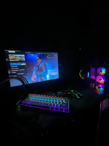 Pc gamer I5 10400F + rx6600 8Gb + 24 Gb de ram