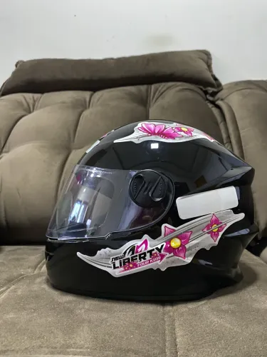 Capacete infantil New Liberty Four Kids