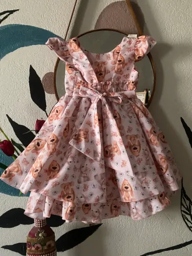 Vendo vestidos infantis