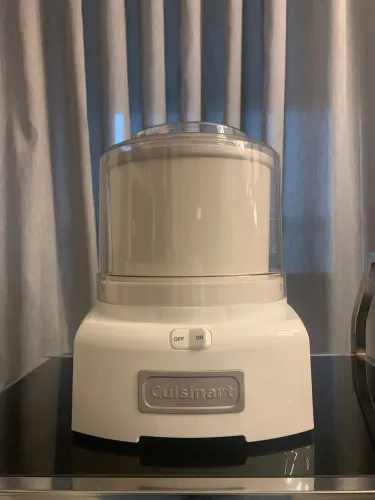 Máquina de Sorvete Cuisinart- Nova