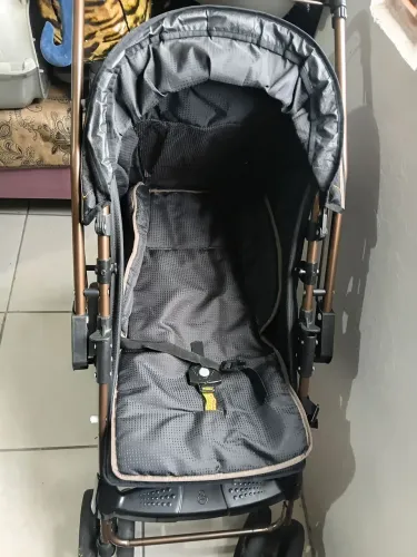 Carrinho semi novo