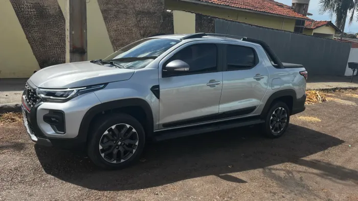 Fiat Strada Ultra 1.0 Flex Turbo CD Aut. 2025