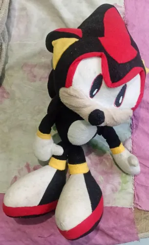 Boneco d pelúcia do shadow The hegehog 