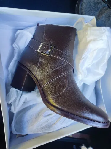 Bota JORGE BISCHOFF