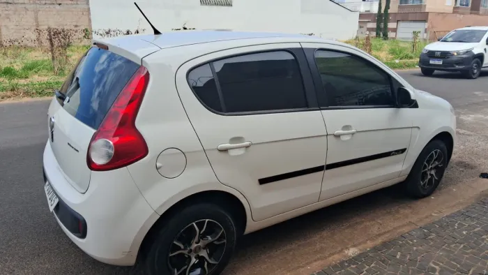 Fiat Palio Attractive 1.0 EVO Fire Flex 8V 5P 2015