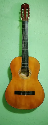 Violão marca Michael