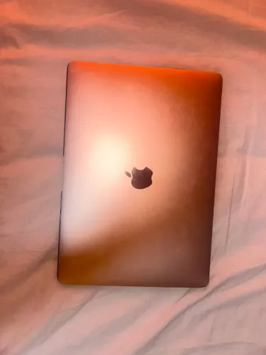 Mac Book Apple 256 gigas 