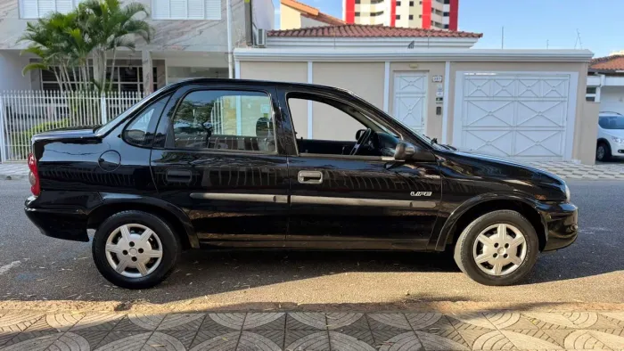 Chevrolet Corsa SED Class.life 1.0/1.0 Flexpower (álcool) 2007