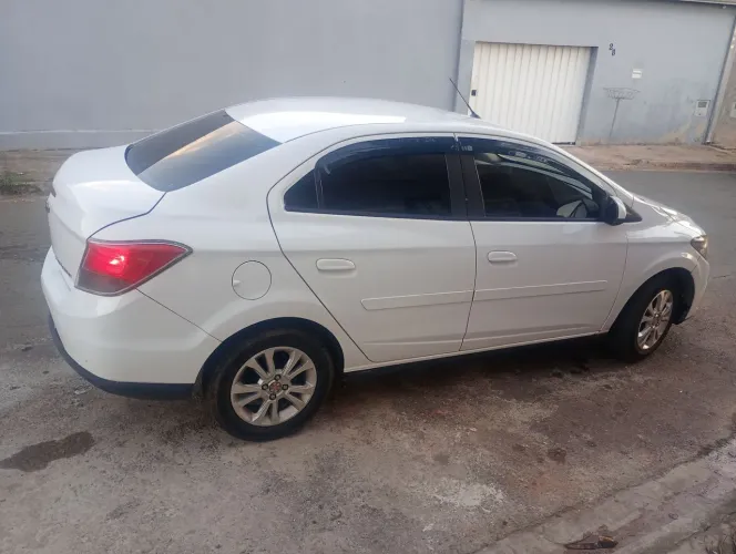 Chevrolet Prisma Sed. LT 1.4 8V Flexpower 4P 2015