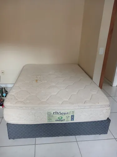 Cama Casal + Colchão Usado 