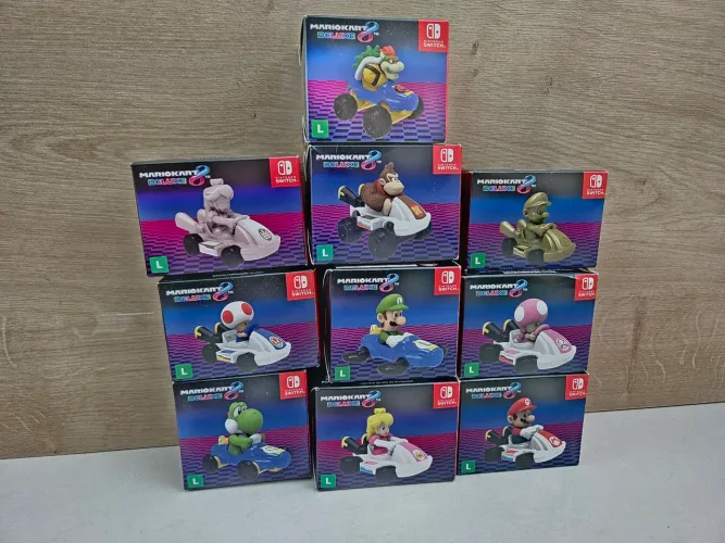 Coleção completa do Mario Kart Mclanche Feliz