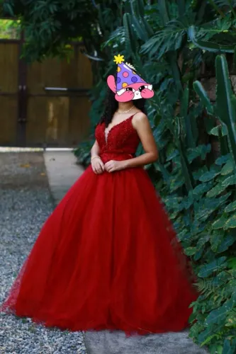 Vestido para ensaio de debutante ou  para uso na festa 