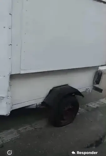 Vendo Trailer para Lanches com Freezer - Cachorro-Quente e Hambúrguer ?