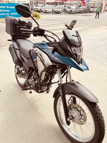 Vendo XRE 190 zero com apenas 1650km