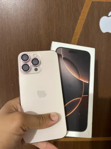 iPhone 16 pro Max com caixa