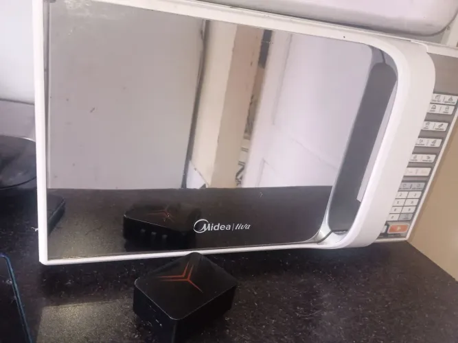 Micro ondas Midea 