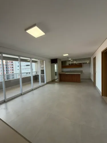 Apartamento de 3 suites para locação no Parque Noronha