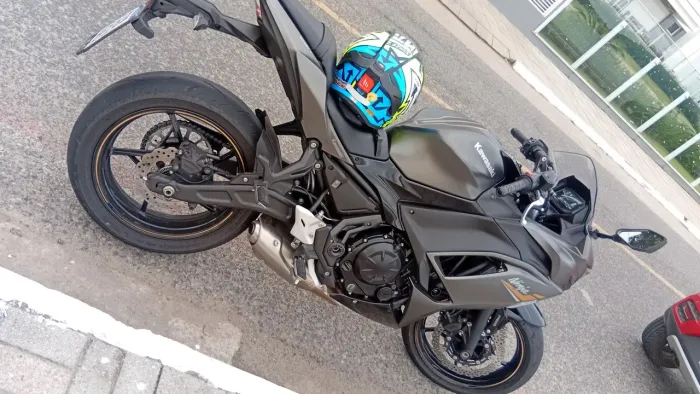 Vendo kawasaki 650cc