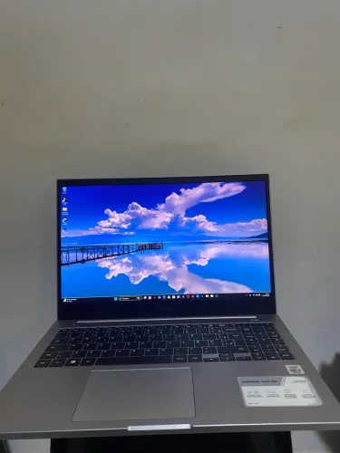 NOTEBOOK SAMSUNG BOOK E30
