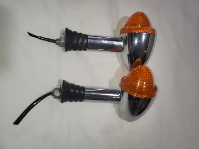Par De Pisca Seta Triumph Bonneville  THRUXTON
