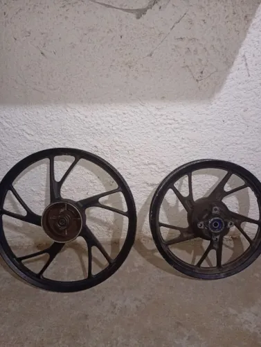 JOGO DE RODAS POP/BIZ PATA DE GALINHA