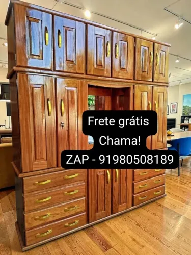 Guarda roupa de casal 6 portas todo de madeira NOVO!