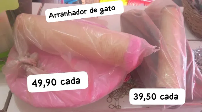 Casa de ração Luana