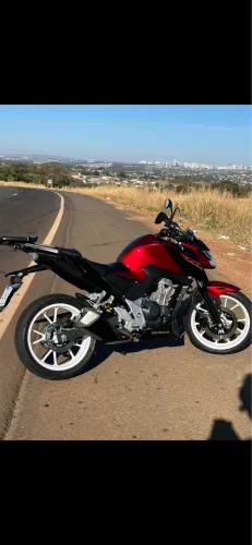Cb 300F