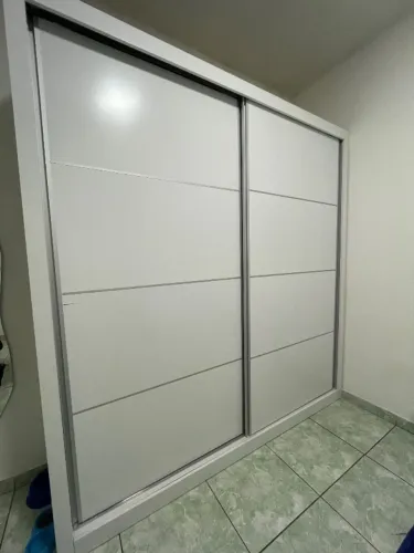 Guarda Roupas Casal