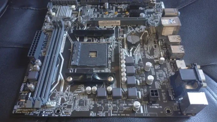 Vendo ou Troco Placa-mãe Asus Prime A320M-K/BR