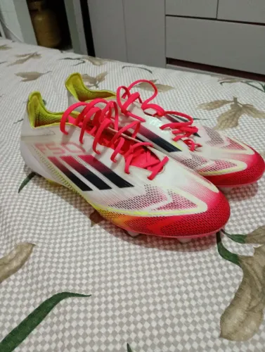 CHUTEIRA F50 ORIGINAL CAMPO