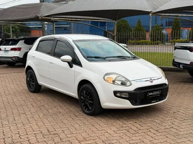 Fiat Punto Attractive 1.4 Fire Flex 8V 5P 2014